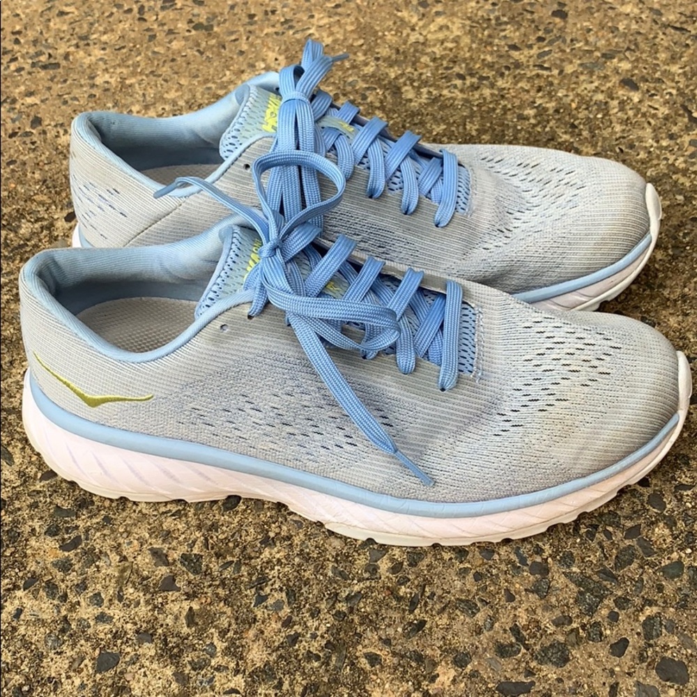 Hoka One One Cavu 2